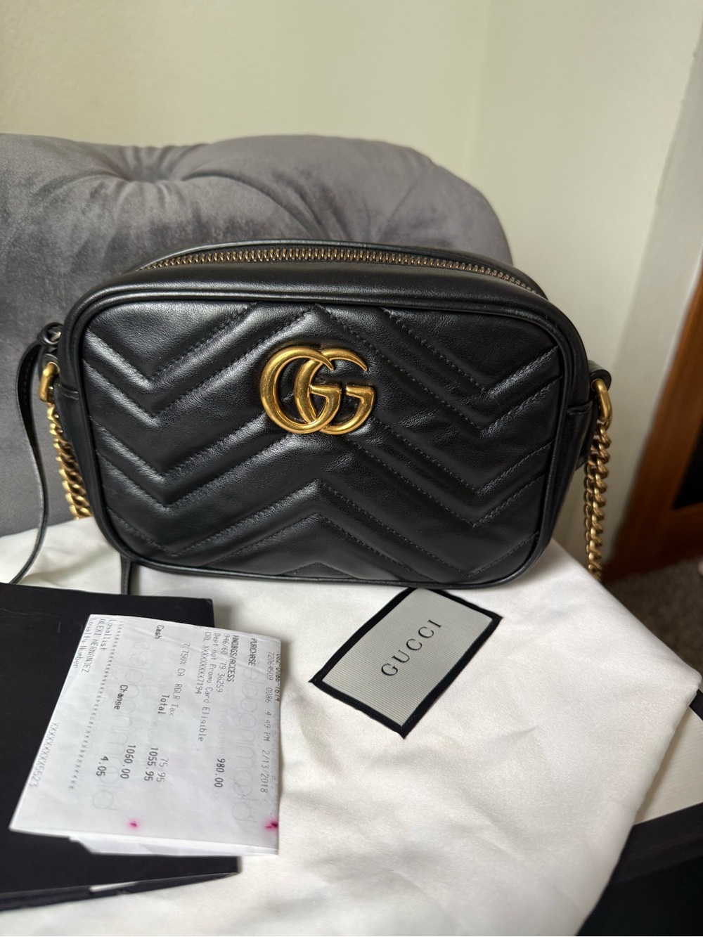 🔥GUCCI Marmont Small Calfskin Leather Shoulder Bag Black with receipt 🔥 - Picture 4 of 17